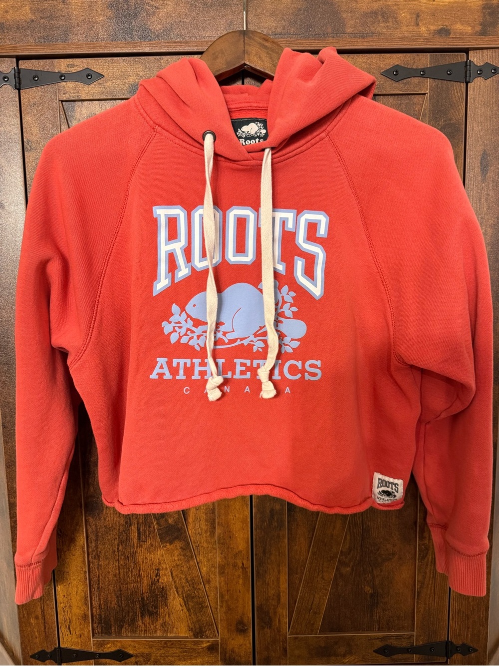 Roots Athletics Canada Cropped Hoodie Women’s Small Coral Red Beaver Logo